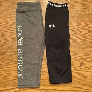 Under  Armor- Youth sport leggings *Capri style*